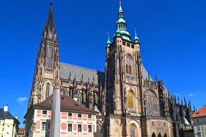 Private Custom Tour: Half-Day Tour of Prague Castle and Old Town - Why this four-hour route works in Prague