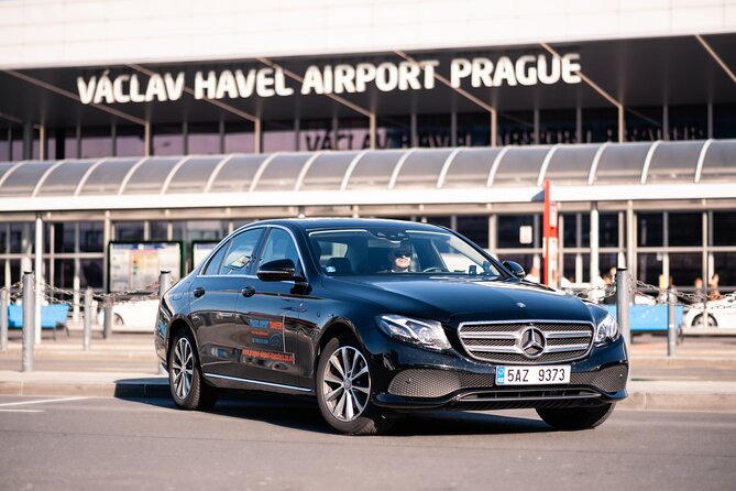Private Departure Transfer: Prague Airport - Leaving Prague Without the Taxi Queue