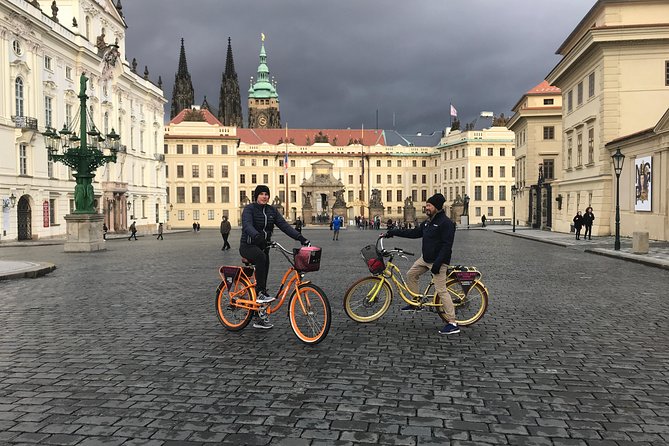 PRIVATE eBIKE TOUR - Castle History Without a Castle-Only Schedule
