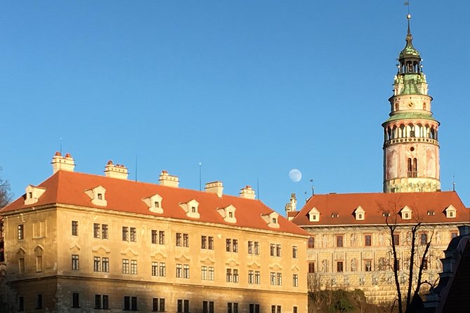 Private evening tour Cesky Krumlov Old Town and Castle area - What the private format changes