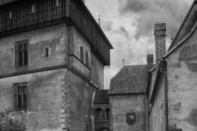 Private Karlstejn castle trip from Prague with Lunch & Admission - Who should book this Karlstejn outing