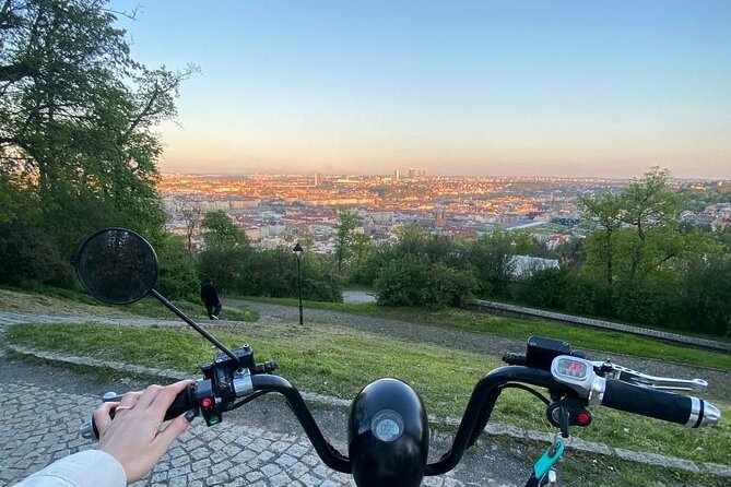 Private live-guided E-Scooter TOURS around Prague - The Jewish Quarter and New Town