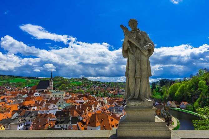 Private Luxury Transfer to Cesky Krumlov from Prague - Who will get the most from this transfer