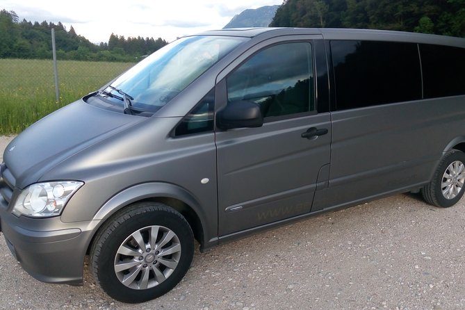 Private one way transfer from Cesky Krumlov to Vienna - Pickup in Cesky Krumlov and the start of the ride