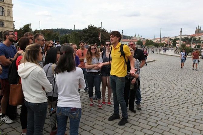 Private Prague Castle and Castle District Tour - Starting with Prague Castle and Hradcany