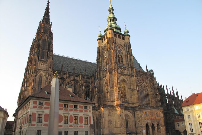 Private Prague Castle Tour with a Czech Guide, meet up at hotel - Why Prague Castle works better with a private guide