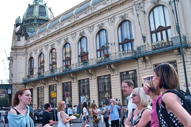Private Prague Introduction Walking Tour - How the private format changes the experience