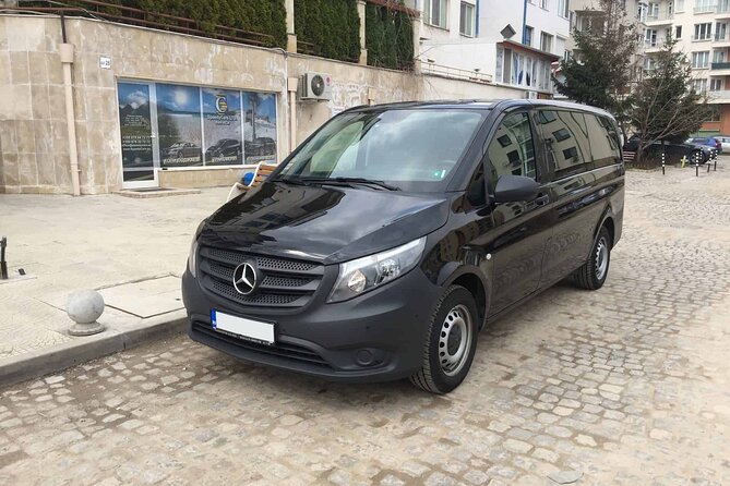 Private Transfer from Prague Airport to Prague City Hotels 1 - 7 pax - A calm landing at Václav Havel Airport