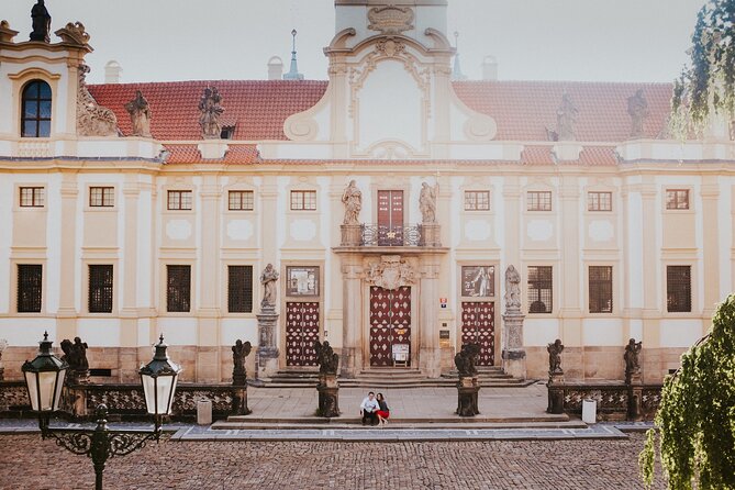 Private Vacation Photography Session with Local Photographer in Prague - A quieter choice at Valdstejnska Zahrada Gardens