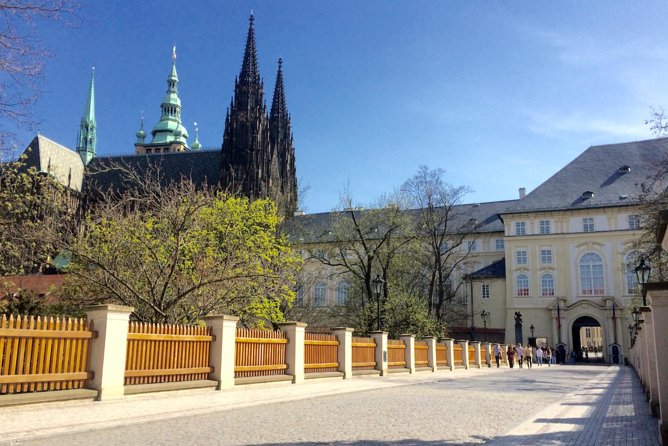Private Walking Tour in Prague: Prague Castle Exterior with Little Quarter and Old Town with Jewish Quarter - Charles Bridge links two very different Pragues