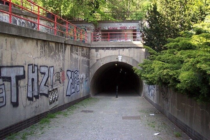 Real Prague - The famous sights and an important route question