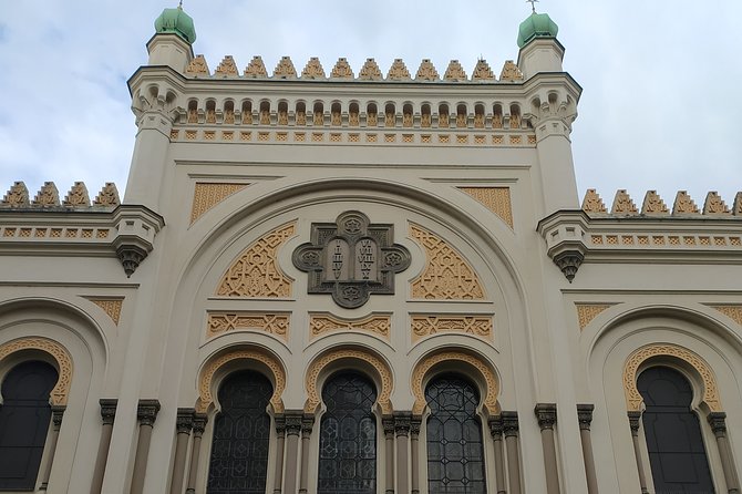 Religious Prague Walking Tour - Our Lady of the Snows and the scale of Catholic Prague