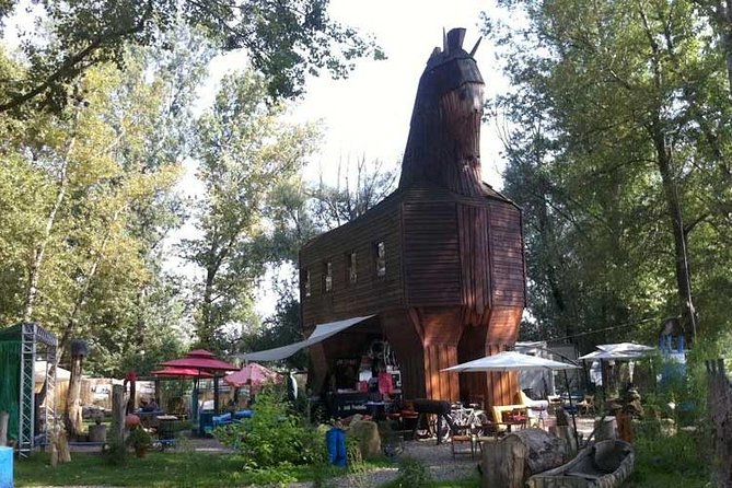 River & Park Bike Tour to Troja Chateau (Private small groups) - Reaching Troja Chateau after the easy ride