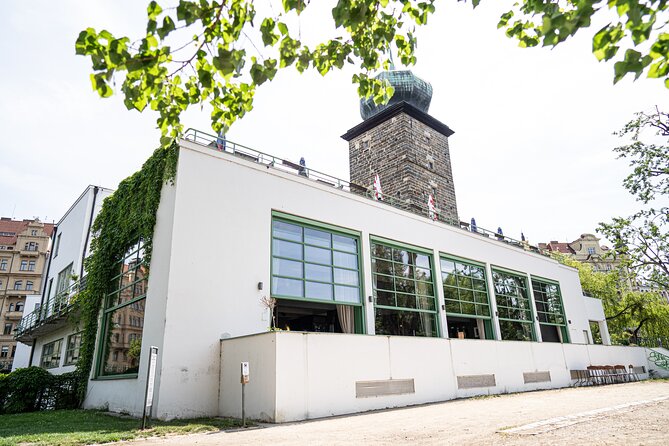 Sinatra Tribute Show and Dinner Experience in Manes - Is $40.96 good value for Prague?