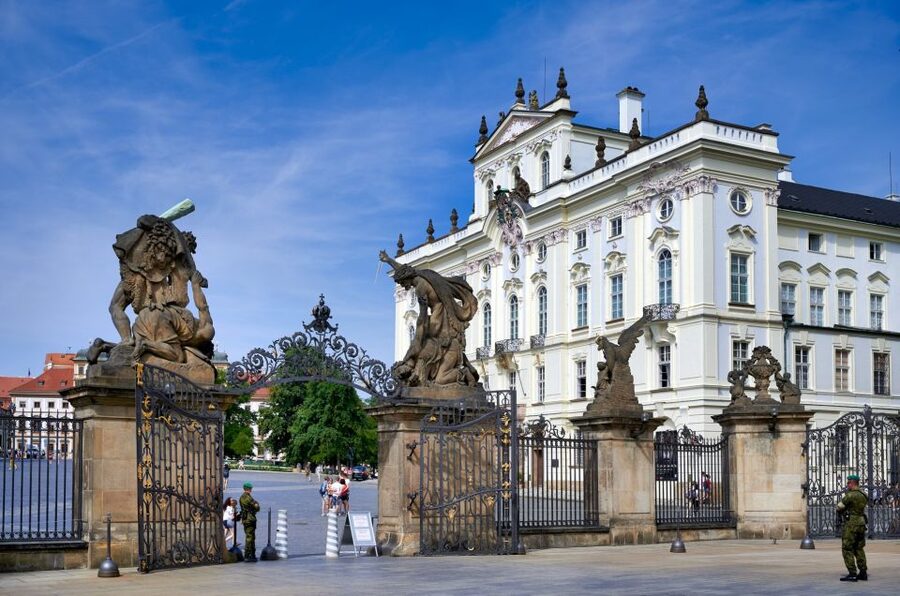 Skip-the-line Lobkowicz Palace Private Tour & Concert - Choosing between two, three, 3.5, and 4.5 hours