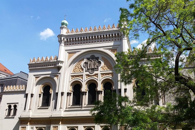 Small Group Prague Old Town and Jewish Quarter Walking Tour - Old Town Hall and the Astronomical Clock