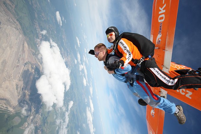 Tandem Skydiving Adventure in Prague - The 10-minute briefing before takeoff