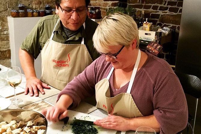 Taste, Cook and Dine Traditional Czech - Dessert finishes with fruit or meringue
