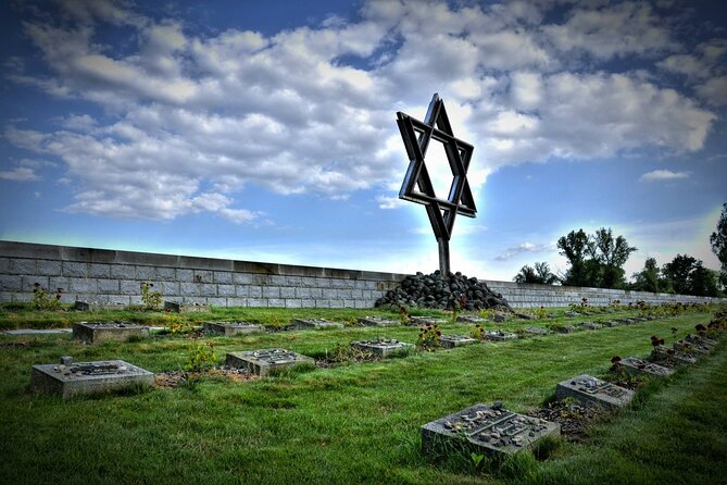 Terezin Camp & Bohemian Switzerland with Tisa&Bastei From Prague - Guides, group size, and how much the leader shapes the day