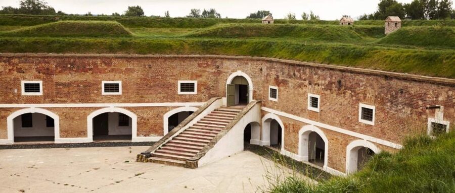 Terezin concentration field excursion - Leaving Prague and approaching the fortress