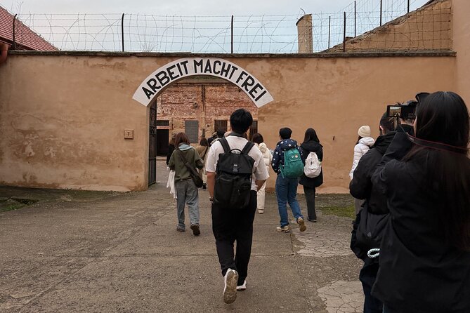 Terezin In-Depth Holocaust Tour From Prague's Center (max 7 pax) - The Heydrich assassination site on the drive