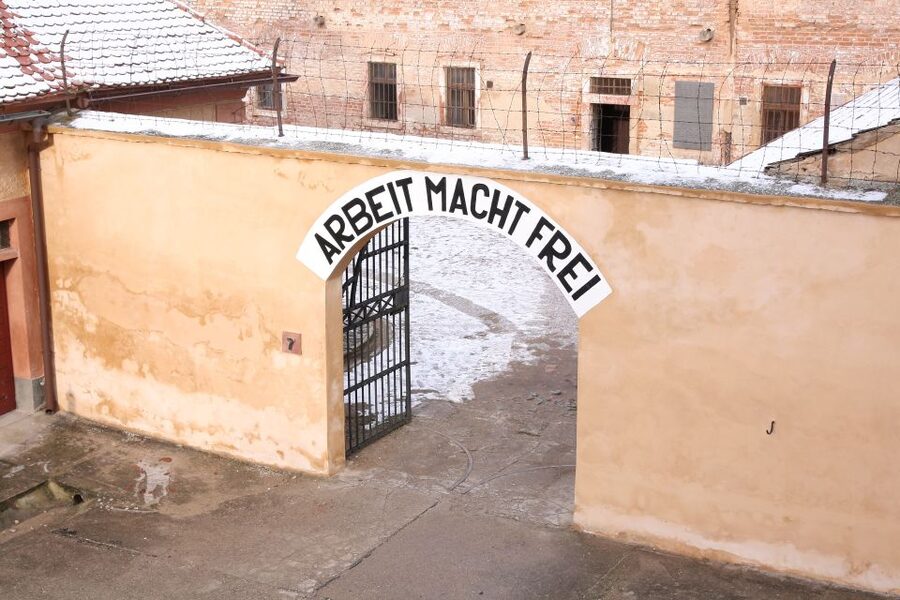 Terezin Memorial: Entry Ticket Combo w. Guided Walking Tour - The Ghetto Museum and Its Children’s Memorial