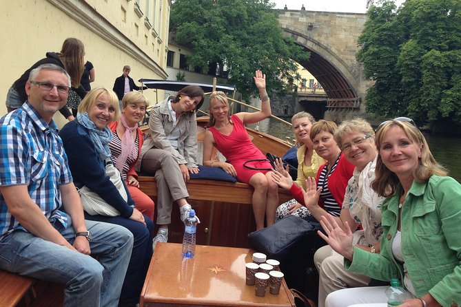 The Best of - private tour with PERSONAL PRAGUE GUIDE - Walking through Lesser Town and the Lennon Wall