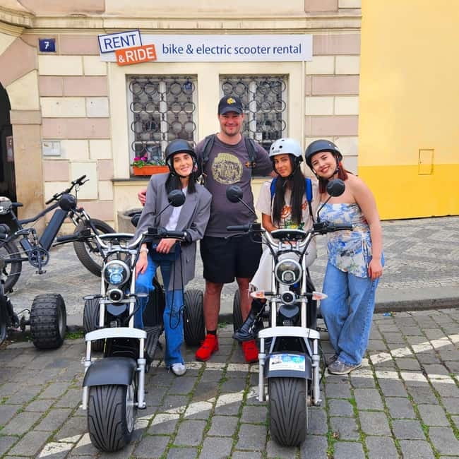 The best Trike Bike Prague city tour - Family rules and physical limits