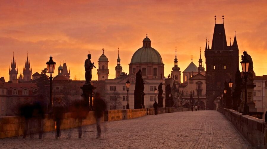 The essentials of Prague - Old Town through lanes and byways