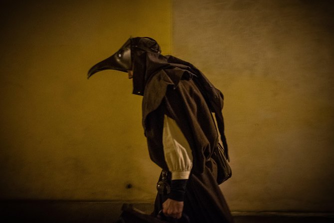The Plague Doctor of Prague - Old Town Square and the life of merchants