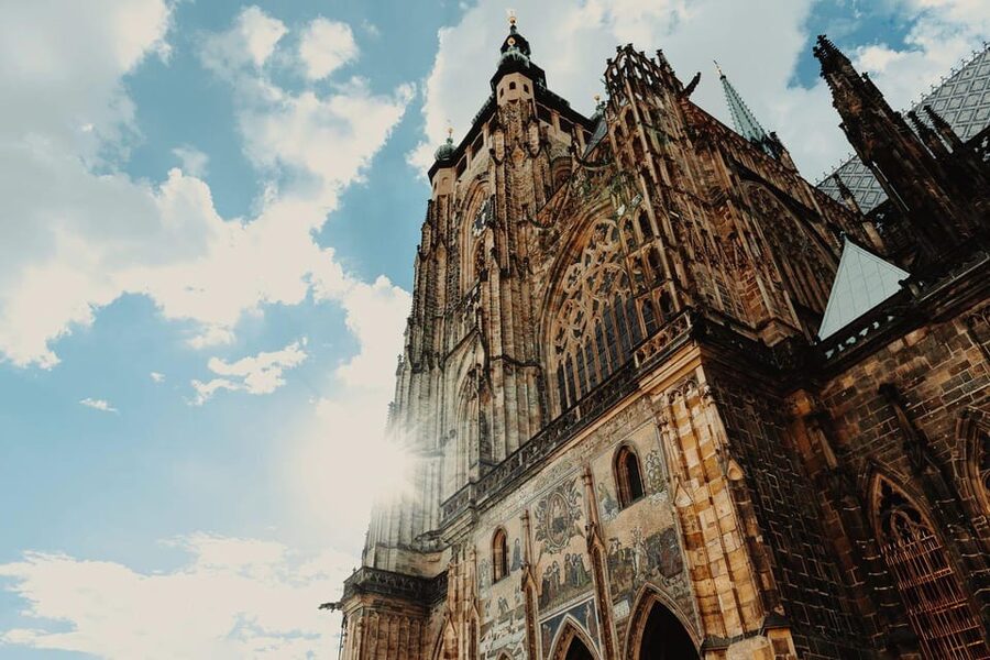 Tour of Prague Castle in italian language ticket included - St. Vitus Cathedral, Prague’s grandest stop