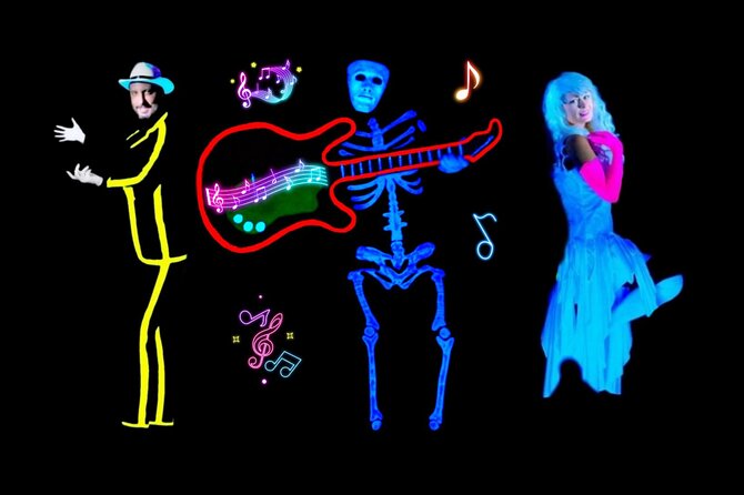 Underground Black Light Theatre Interactive Show in Prague - How long the evening takes and when to go