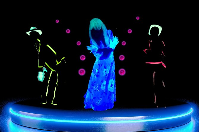 Underground Black Light Theatre Interactive Show in Prague - Who will enjoy this Prague theatre night