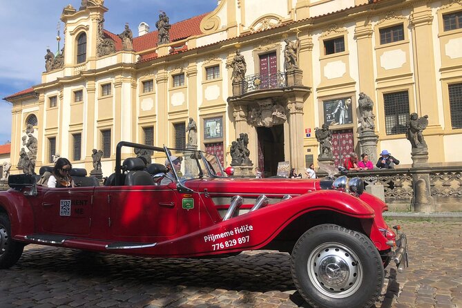 Vintage Cars Prague - Grand City Tour 150min / 1-6 pers. 2,5hrs - The National Museum, Estates Theatre, and Wenceslas Square