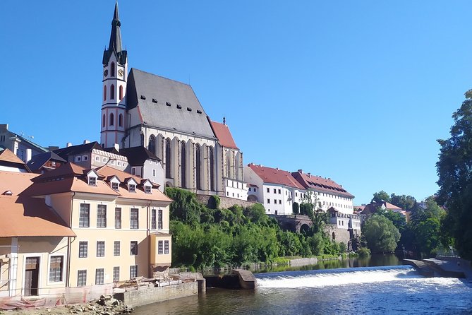 Walking private guided tour in Cesky Krumlov with local certified guide - Who will get the most from this tour