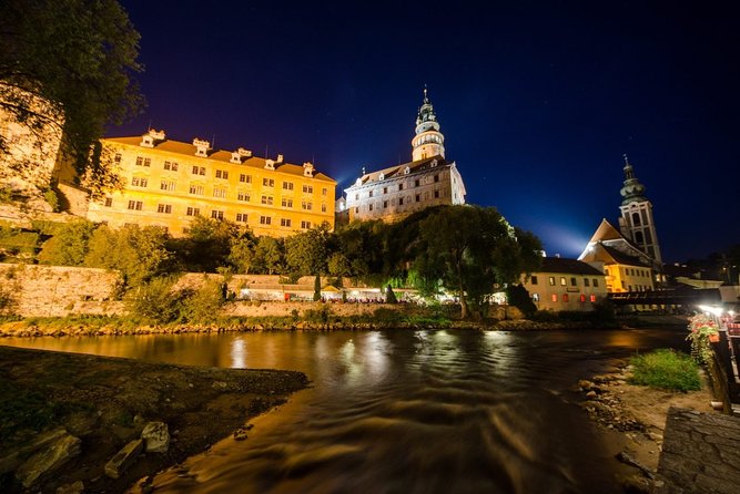Walking private guided tour in Cesky Krumlov with local certified guide - Timing, booking, and cancellation