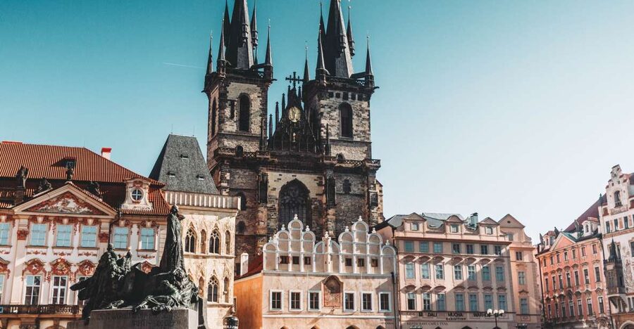 Walking tour of Prague in french: Old Town & Charles Bridge - Is $19 a fair price?