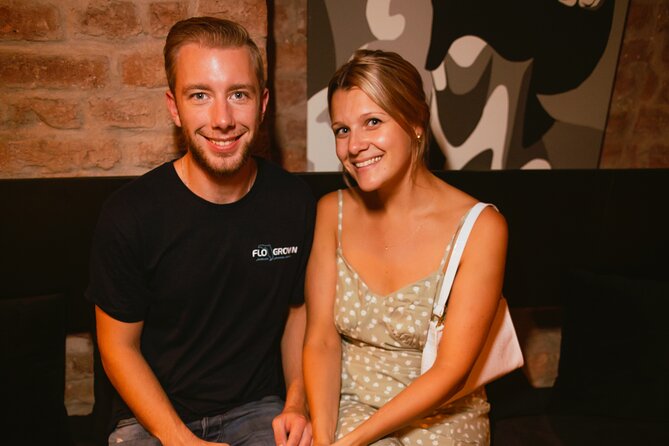 Wednesday Night Live Music and Cocktails Ticket in Kontakt Bar - Live Acoustic Music Instead of a Big Prague Show